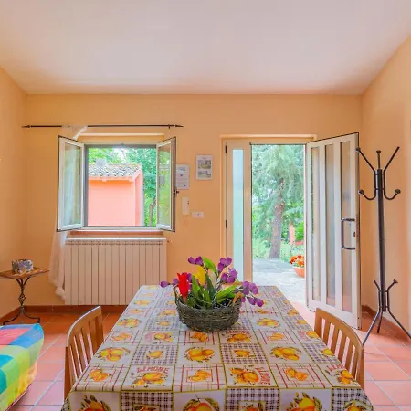 Apartament Contrada Brecciano-2 By Interhome