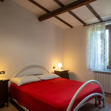 Holiday home Apartment Contrada Brecciano-2 By Interhome
