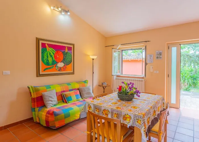 Appartement Contrada Brecciano-2 By Interhome