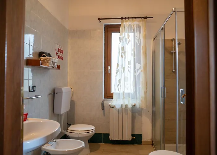 Contrada Brecciano-2 By Interhome * צ'יטה סנט'אנג'לו