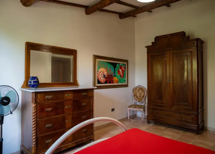 Contrada Brecciano-2 By Interhome