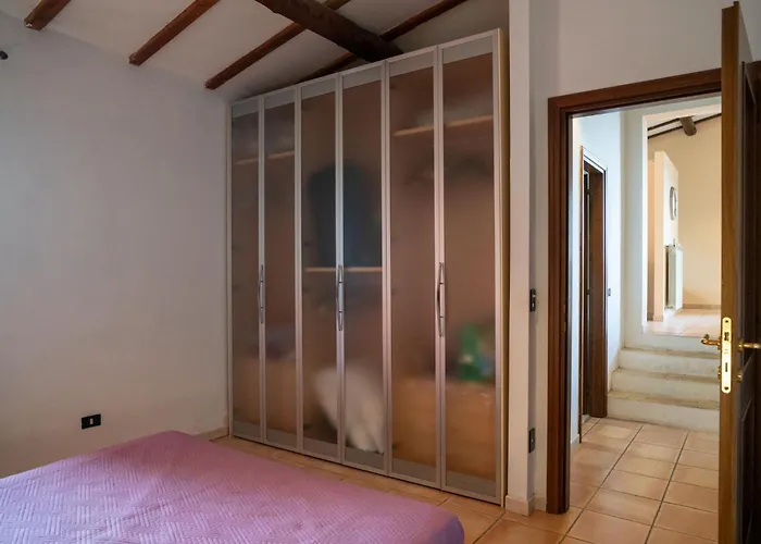 Contrada Brecciano-2 By Interhome * צ'יטה סנט'אנג'לו